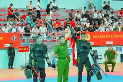 Nhiều vận động viên liên tiếp chinh phục thành tích cao