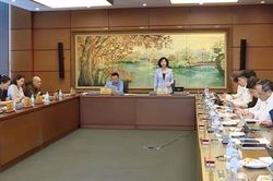 Hoàn thiện Luật Hải quan, giảm thủ tục cho doanh nghiệp xuất nhập khẩu