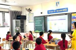 Hướng tới năm học đổi mới: Bồi dưỡng đội ngũ là then chốt