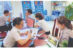 Hộ kinh doanh dùng hóa đơn điện tử có phải chép sổ tay?