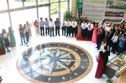 Kết nối mạch nguồn tri thức, vững bước tương lai