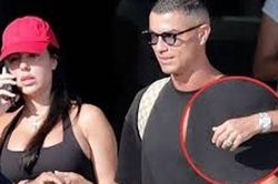 10 năm bên nhau, 5 người con và chiếc nhẫn gây chú ý: Ronaldo sắp tổ chức đám cưới?