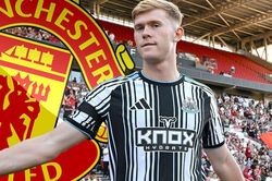 Manchester United chuẩn bị gửi đề nghị chiêu mộ Lewis Hall, Newcastle ra giá 60 triệu bảng