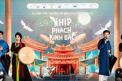 'Nhịp phách Kinh Bắc' đưa quan họ đến gần với người trẻ