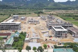 Đếm ngược tiến độ hoàn thành trường nội trú nơi vùng biên