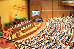 Đề xuất người mua, b&aacute;n h&agrave;ng xuy&ecirc;n bi&ecirc;n giới qua thương mại điện tử phải x&aacute;c thực định danh điện tử