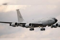 Mỹ 'ghép đuôi' cứu máy bay tiếp dầu KC-135 từng hư hỏng giữa xung đột Trung Đông