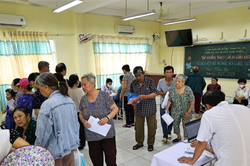 TPHCM: Quyết t&acirc;m cao để mỗi người d&acirc;n ở Thạnh Mỹ T&acirc;y được kh&aacute;m sức khỏe định kỳ