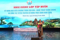 Khánh Hòa: Khai mạc lớp tập huấn kỹ năng dàn dựng nghệ thuật và tuyên truyền trực quan năm 2026