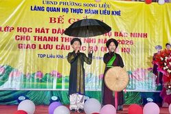 'Gieo mầm' tình yêu di sản hát Quan họ đến thế hệ trẻ
