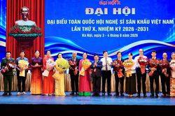 V&igrave; một nền s&acirc;n khấu Việt gi&agrave;u bản sắc