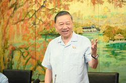Tổng B&iacute; thư, Chủ tịch nước T&ocirc; L&acirc;m: Ph&aacute;p luật phải đi trước, kiến tạo ph&aacute;t triển