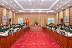 Triển khai giải thể, tổ chức lại Ban Chỉ huy Phòng thủ khu vực, điều chuyển, thành lập các đơn vị mới