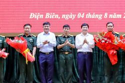 Giải thể, tổ chức lại Ban chỉ huy phòng thủ khu vực thành Trung đoàn Bộ binh