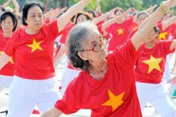 Kiện to&agrave;n nh&acirc;n sự Ủy ban Quốc gia về người cao tuổi
