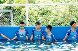 Chung tay giúp học sinh nông thôn học bơi an toàn