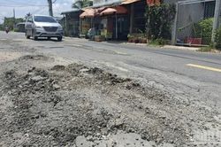 Đồng Tháp: Địa phương và người dân bức xúc nhiều vị trí hư hỏng trên đường Đoàn Thị Nghiệp