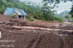 Nhanh chóng thông tuyến sau mưa lũ ở miền núi phía bắc
