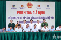Vùng Cảnh sát biển 2 tổ chức 'Phiên tòa giả định' tuyên truyền chống khai thác IUU