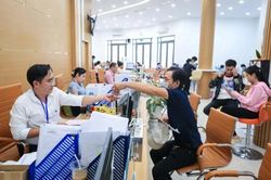 C&ocirc;ng chức được cho th&ocirc;i việc trong trường hợp n&agrave;o, chế độ ra sao?