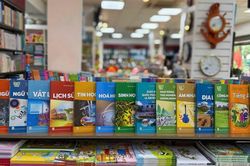 SGK năm học mới: Giảm giá 13,3%, sẵn sàng đến tay học sinh trước 15/8