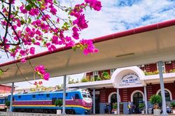 T&agrave;u du lịch Huế - Phong Nha ch&iacute;nh thức khởi h&agrave;nh ng&agrave;y 28/8