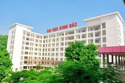 Vì sao sinh viên Y khoa ĐH Kinh Bắc chưa thể chuyển trường?