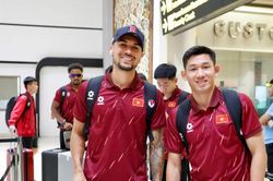 Đội tuyển Việt Nam về nước, hướng đến v&eacute; b&aacute;n kết ASEAN Cup 2026