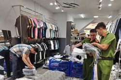 Thu giữ gần 2.000 sản phẩm thời trang giả thương hiệu nổi tiếng