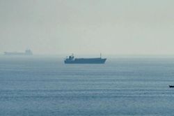 'Điểm nóng' Trung Đông ngày 4/8: Iran và Oman thiết lập tuyến hàng hải mới qua eo biển Hormuz?