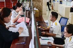 Doanh thu dưới 1 tỷ 1 năm đóng thuế bao nhiêu?