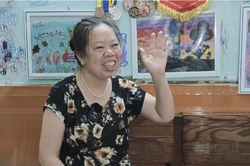 Hạnh phúc 'người dưng thành người thân' của bác giúp việc 30 năm kinh nghiệm