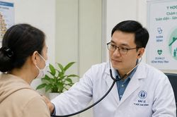 Đăng ký BHYT tại cơ sở y học gia đình có thể được khám sức khỏe định kỳ miễn phí