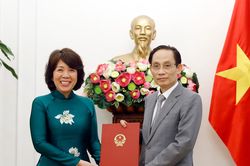 Trao quyết định bổ nhiệm 2 Thứ trưởng Bộ Ngoại giao