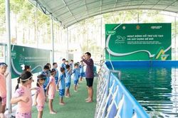 Bắc Ninh thí điểm mô hình dạy bơi an toàn trong trường học, góp phần phòng chống đuối nước cho trẻ
