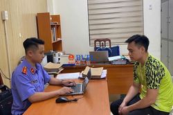 Phê chuẩn khởi tố đối tượng dùng vòi xịt cao áp phun vào thợ tháo dỡ mái nhà