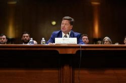 Ông Jay Clayton tuyên thệ nhậm chức Giám đốc Tình báo Quốc gia Mỹ