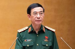 Đại tướng Phan Văn Giang trình Quốc hội Luật Phòng, chống phổ biến vũ khí hủy diệt hàng loạt