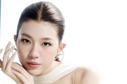 Nữ ca sĩ Gen Z từng đỗ Á khoa đại học, hát hay múa giỏi được đề cử gương mặt đẹp nhất thế giới 2026