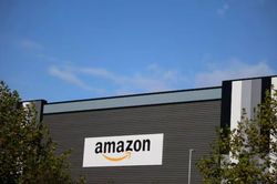 Giá trị vốn hóa của Amazon lần đầu tiên cán mốc 3.000 tỷ USD nhờ sự bùng nổ của AI