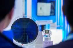 Trung Quốc sửa đổi quy định bảo vệ thiết kế chip nhằm thúc đẩy tự chủ công nghệ bán dẫn