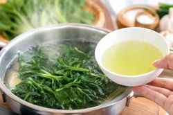Uống nước luộc rau có tác dụng gì?
