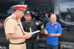 Tăng cường kiểm tra xe khách, kiểm soát thời gian lái xe