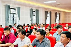 Gia Lai tập huấn quản l&yacute; ca bệnh sốt r&eacute;t cho c&aacute;n bộ y tế cơ sở