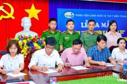 Ra mắt m&ocirc; h&igrave;nh 'Cơ quan, đơn vị kh&ocirc;ng ma t&uacute;y' tại Ph&acirc;n viện Chăn nu&ocirc;i v&agrave; Th&uacute; y miền Trung