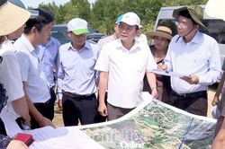 Thường trực HĐND tỉnh Khánh Hòa khảo sát các khu đất dự kiến triển khai dự án năng lượng tái tạo