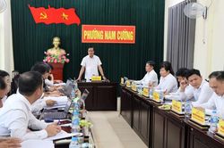 Đoàn kiểm tra của Tỉnh ủy Lào Cai kiểm tra tại Đảng ủy phường Nam Cường
