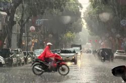 Bắc Bộ và Bắc Trung Bộ mưa lớn từ chiều nay (4/8)