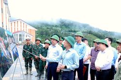 Thường trực Tỉnh ủy kiểm tra tiến độ xây dựng các trường học tại xã biên giới ở Y Tý và A Mú Sung