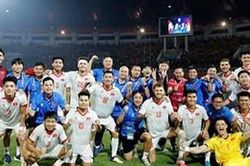 99,99% Việt Nam vào bán kết